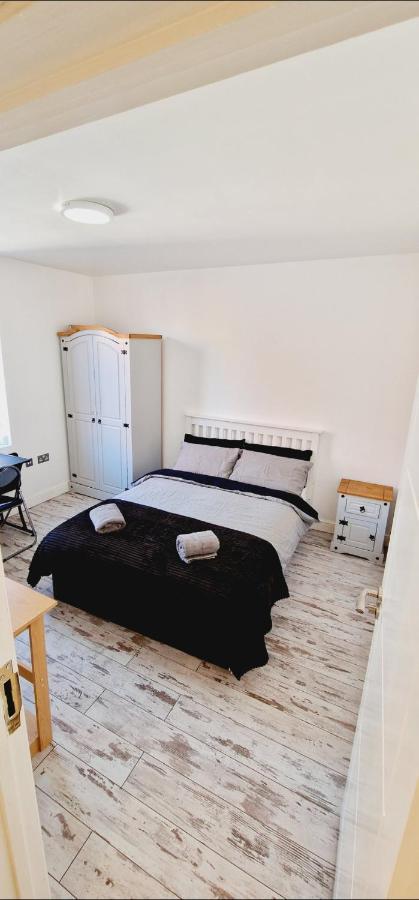 Centre 2 Bed 2 Bath 5 Guest With Cheapest Overnight Car Park Entrepreneur Apartment Leicester