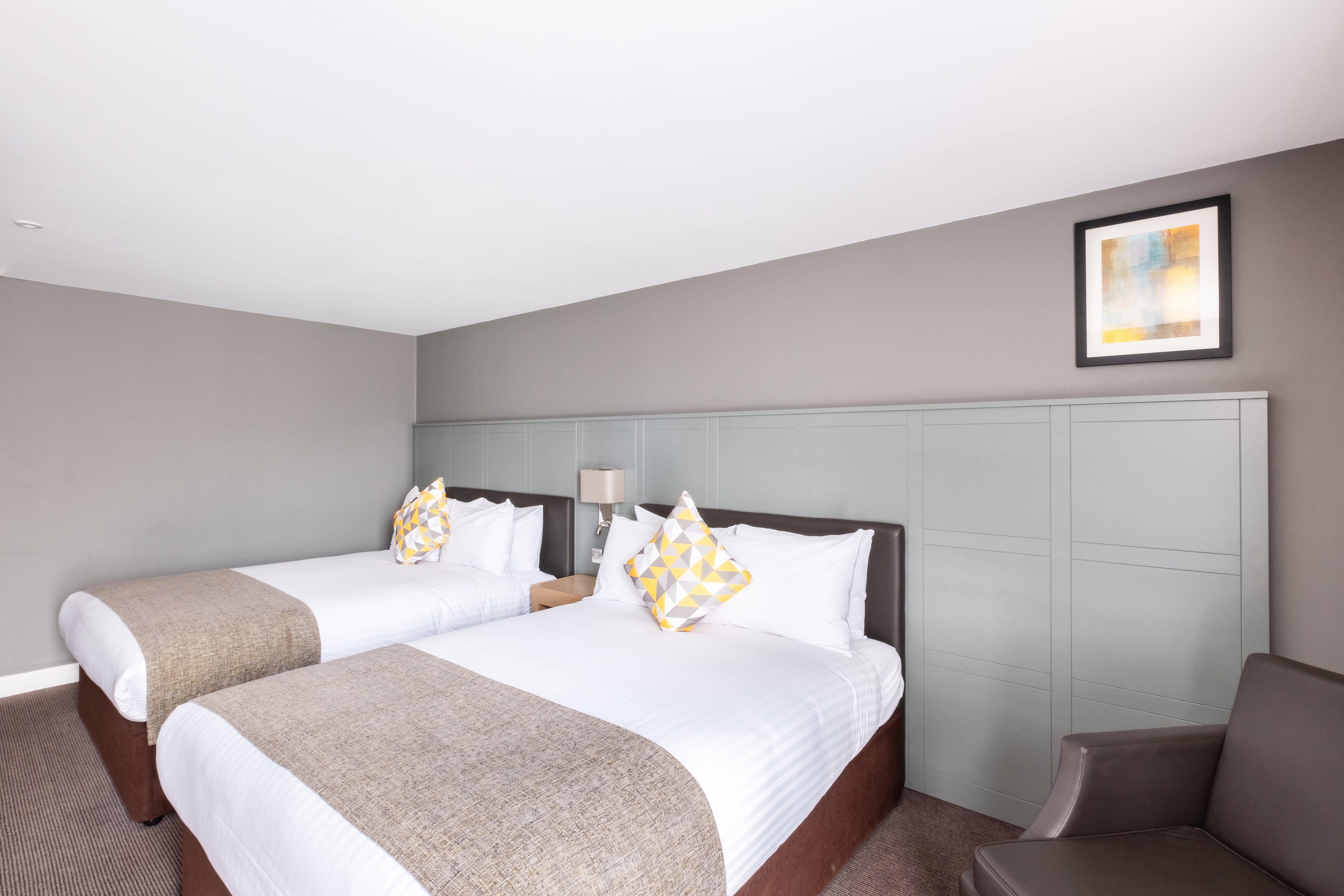 Hotel By Ihg 4*