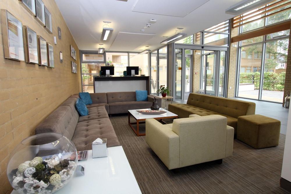 Hotel College Court Leicester