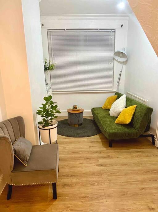 Edens Place Leicester