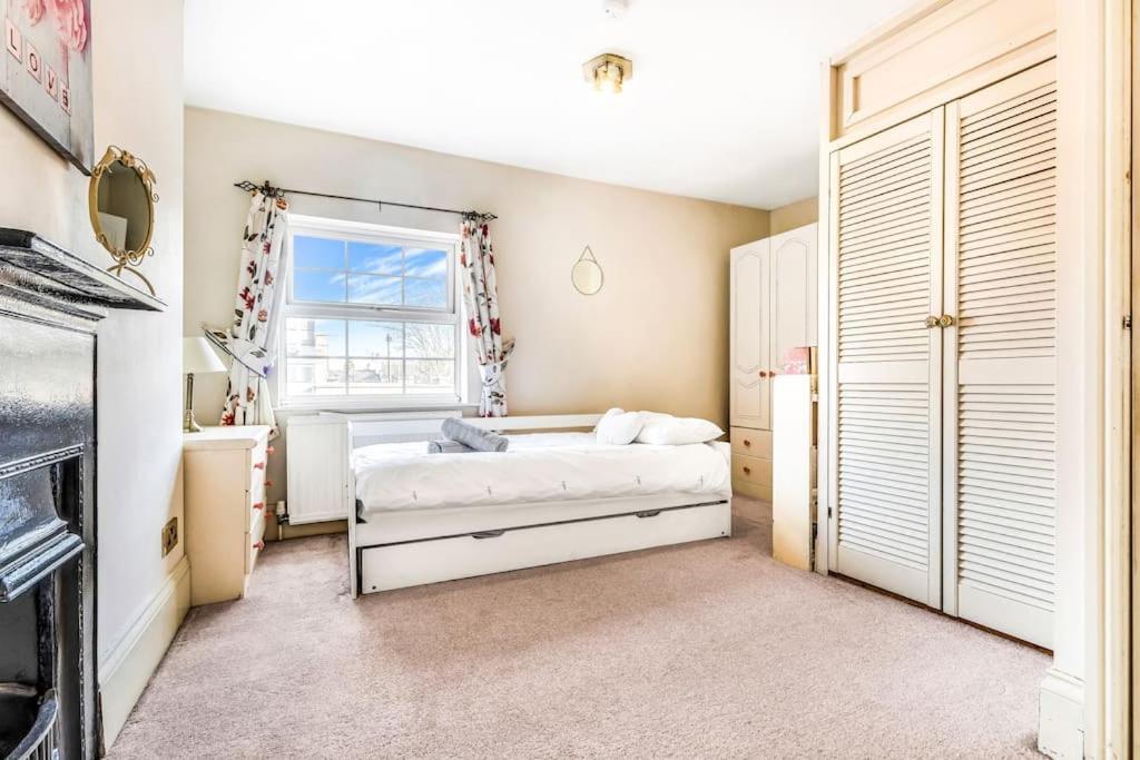 2 Bedroom Duplex Apartment Leicester