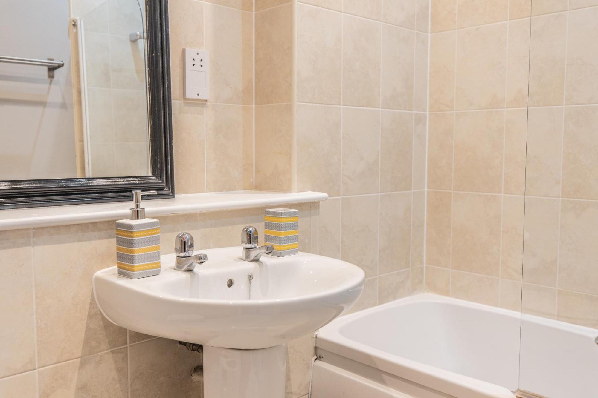 Apartment Contractors & Professionals Look No Further