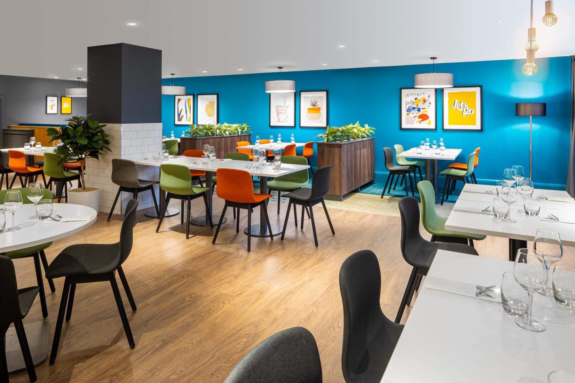 Hotel By Ihg 4*