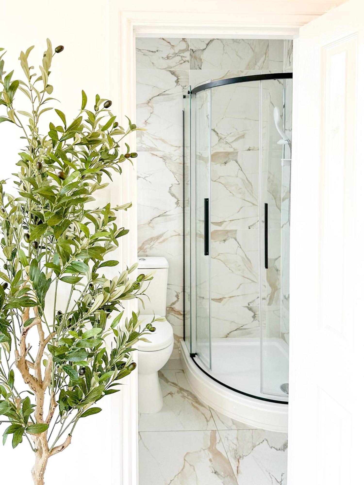 Fosse Luxury Guest house Leicester