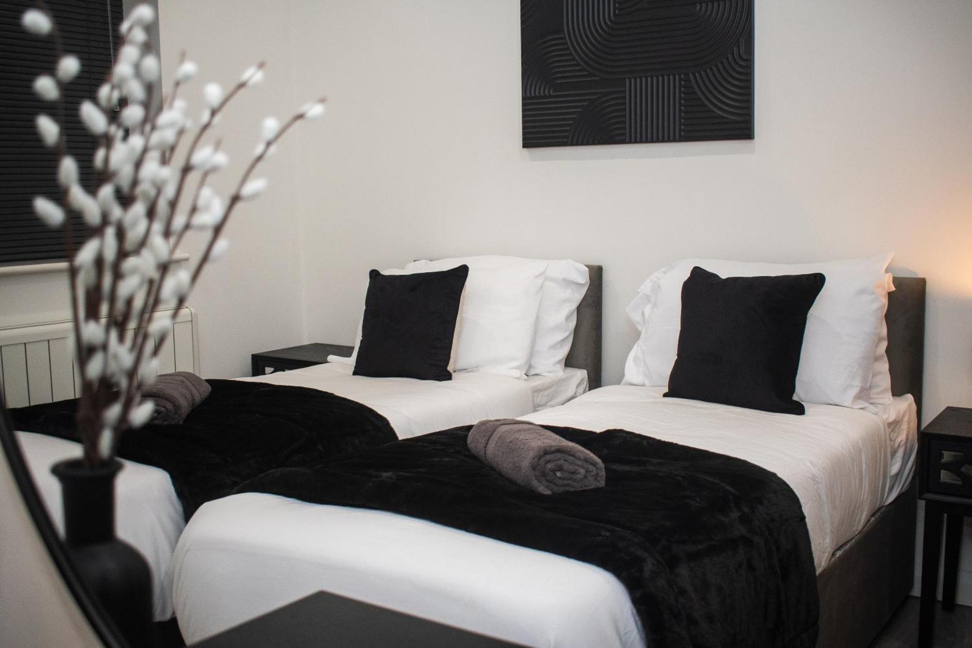 Exquisite 2-bedroom Centre Haven - Leicester's Premier Urban Retreat * Leicester