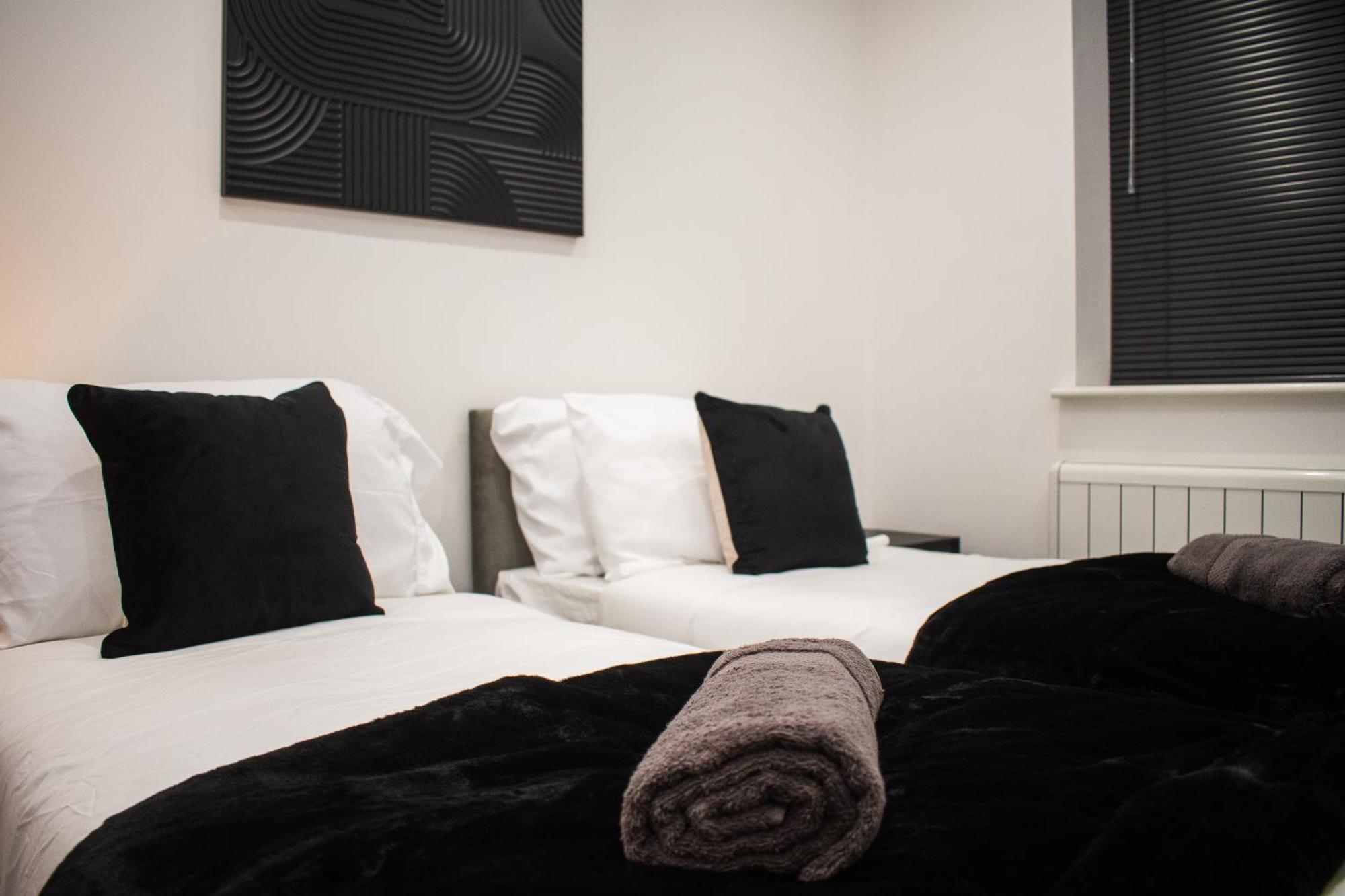 Exquisite 2-bedroom Centre Haven - Leicester's Premier Urban Retreat Apartment *