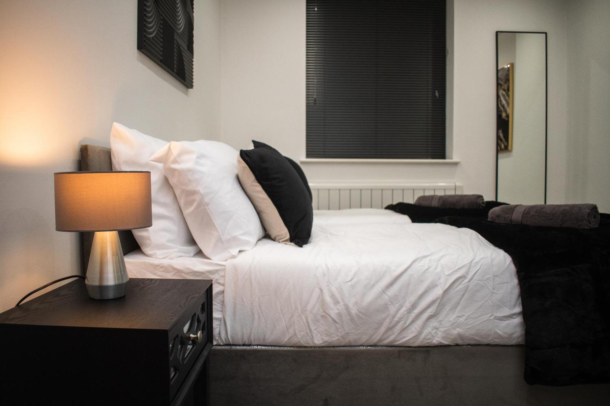 Apartment Exquisite 2-bedroom Centre Haven - Leicester's Premier Urban Retreat *