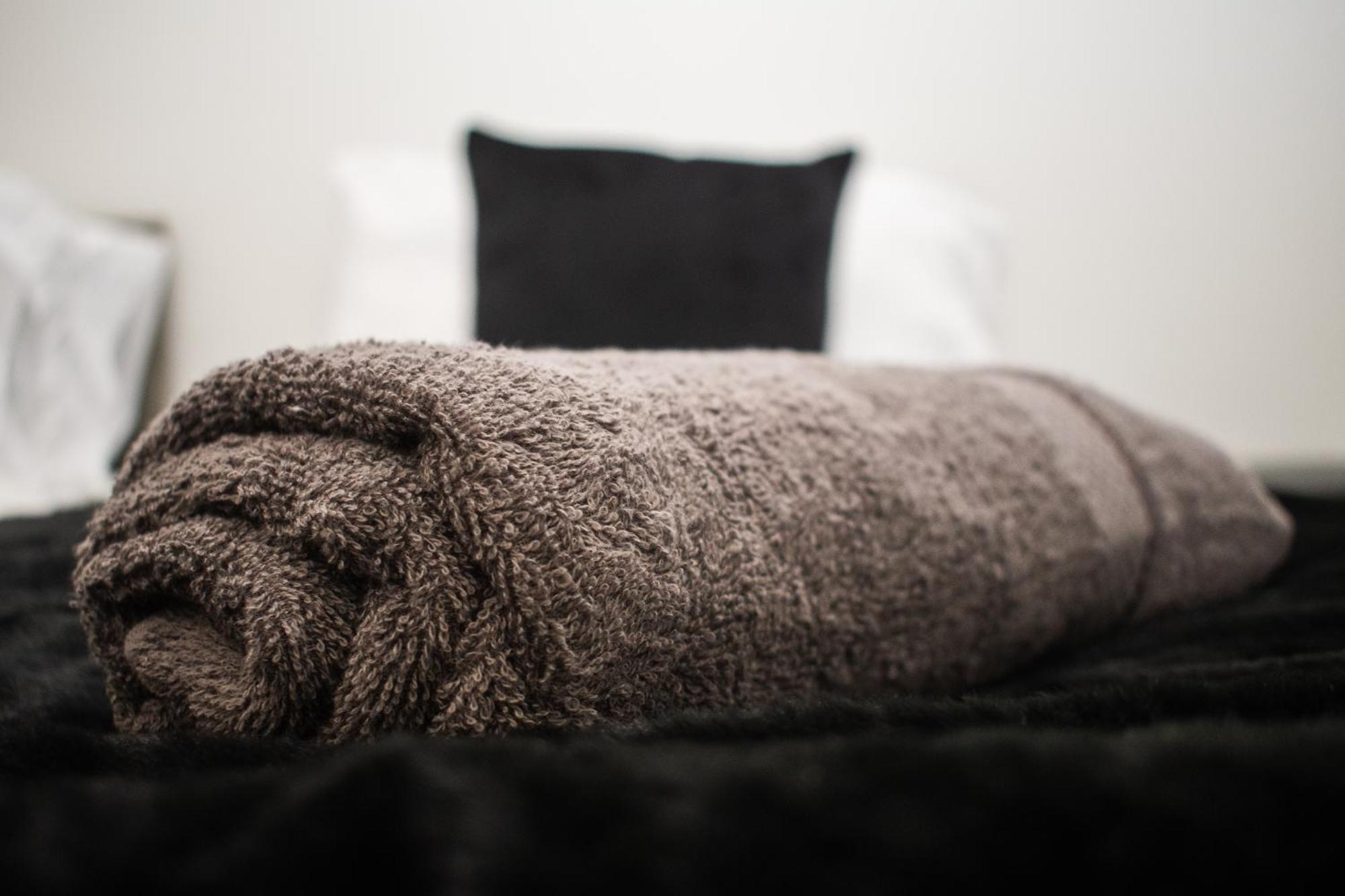 Exquisite 2-bedroom Centre Haven - Leicester's Premier Urban Retreat *