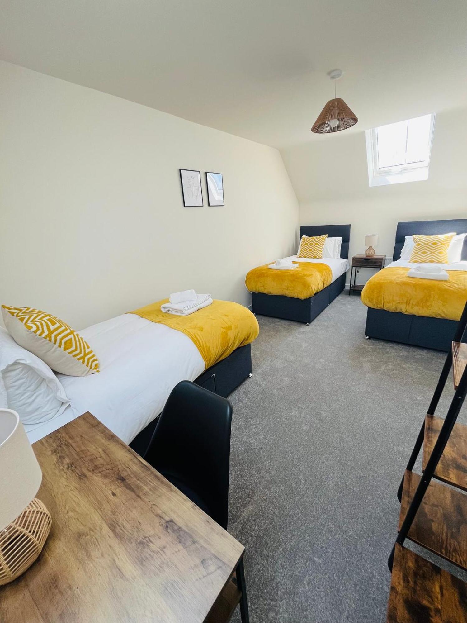 4 Bed Holiday home Leicester