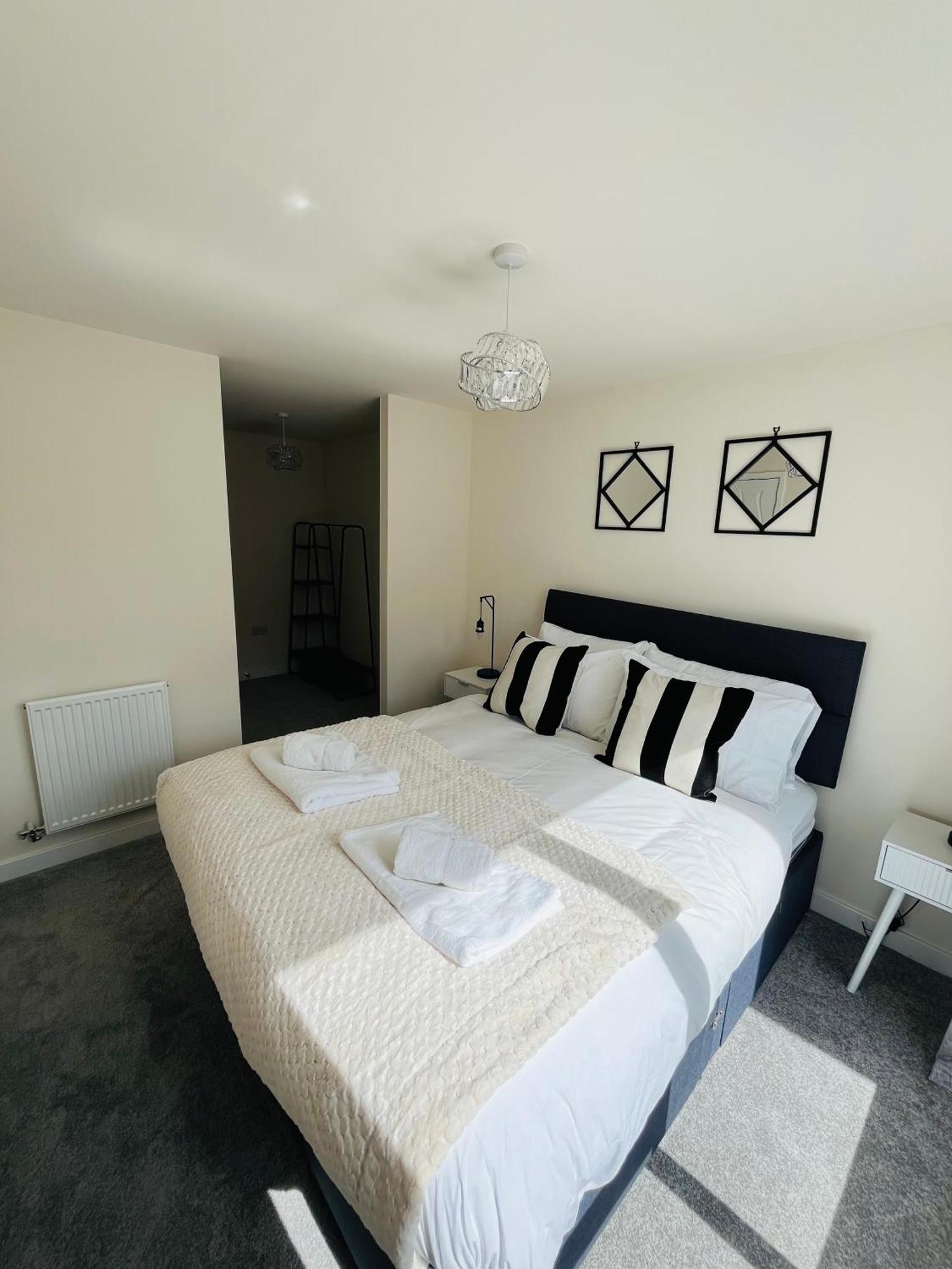 4 Bed Holiday home *
