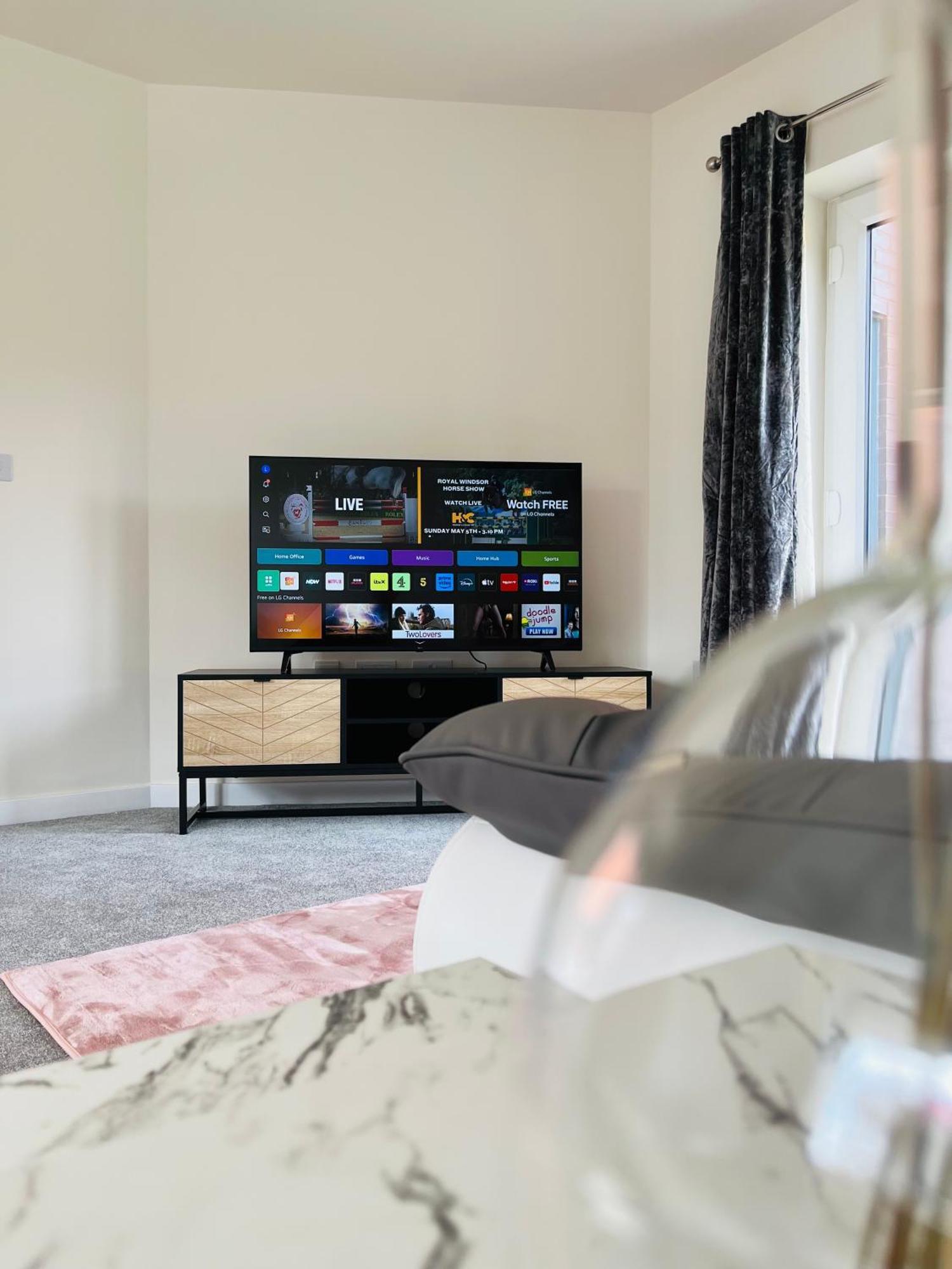 4 Bed Leicester
