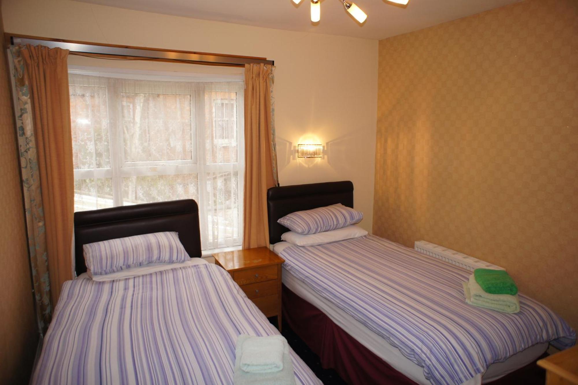 Guest house Abinger Leicester