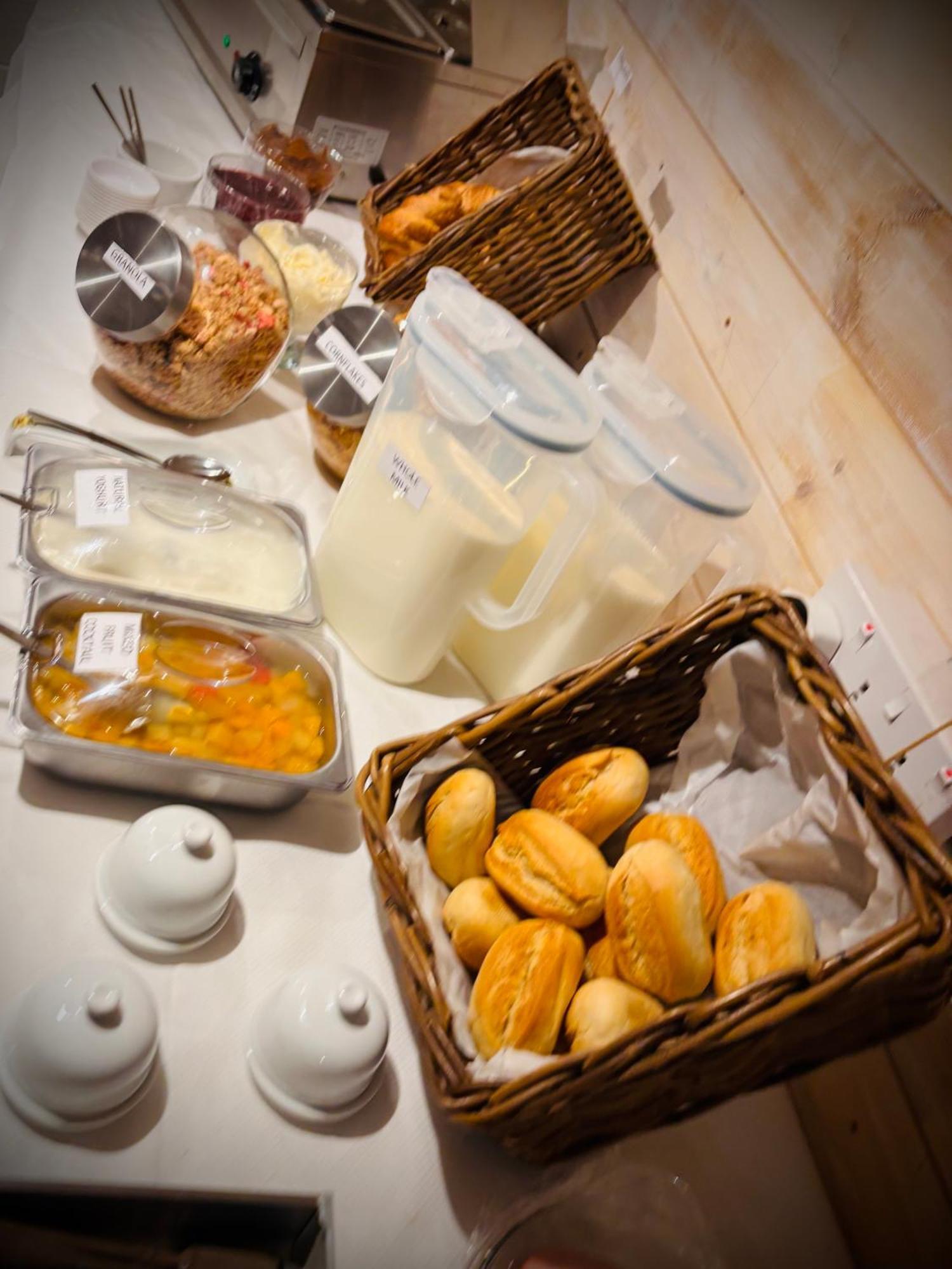 Park View House- Free Parking, Free Coffee & Tea Guest house