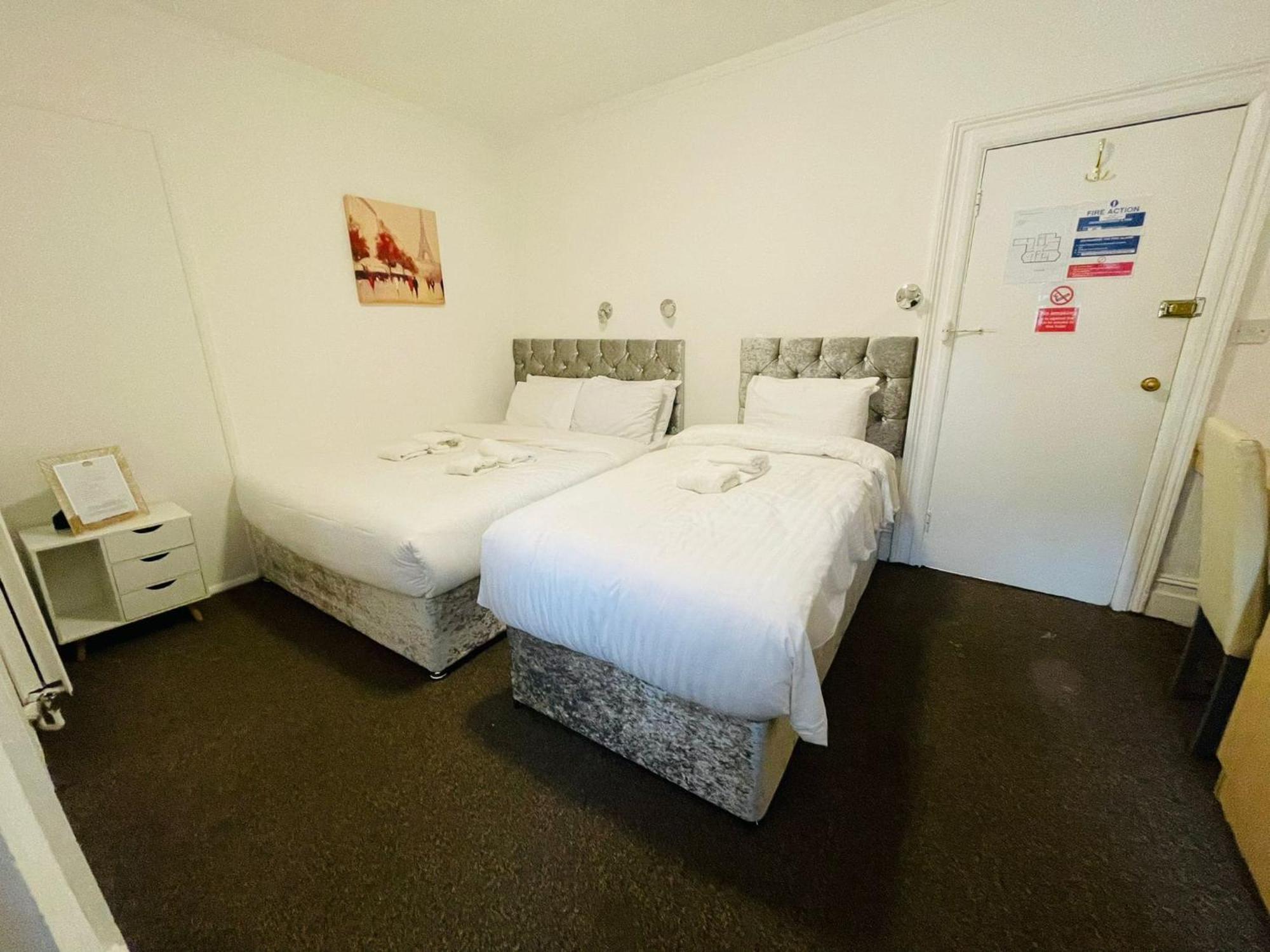 Star Hotel, South Hotel