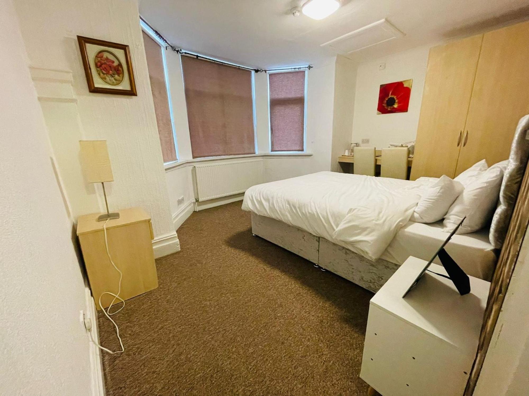 Star Hotel, South 2*