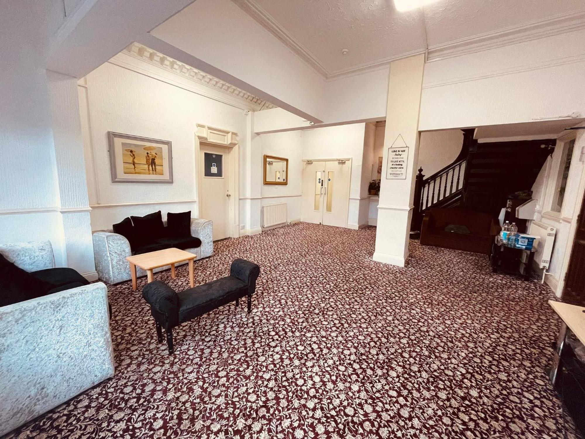 Star Hotel, South Hotel 2*