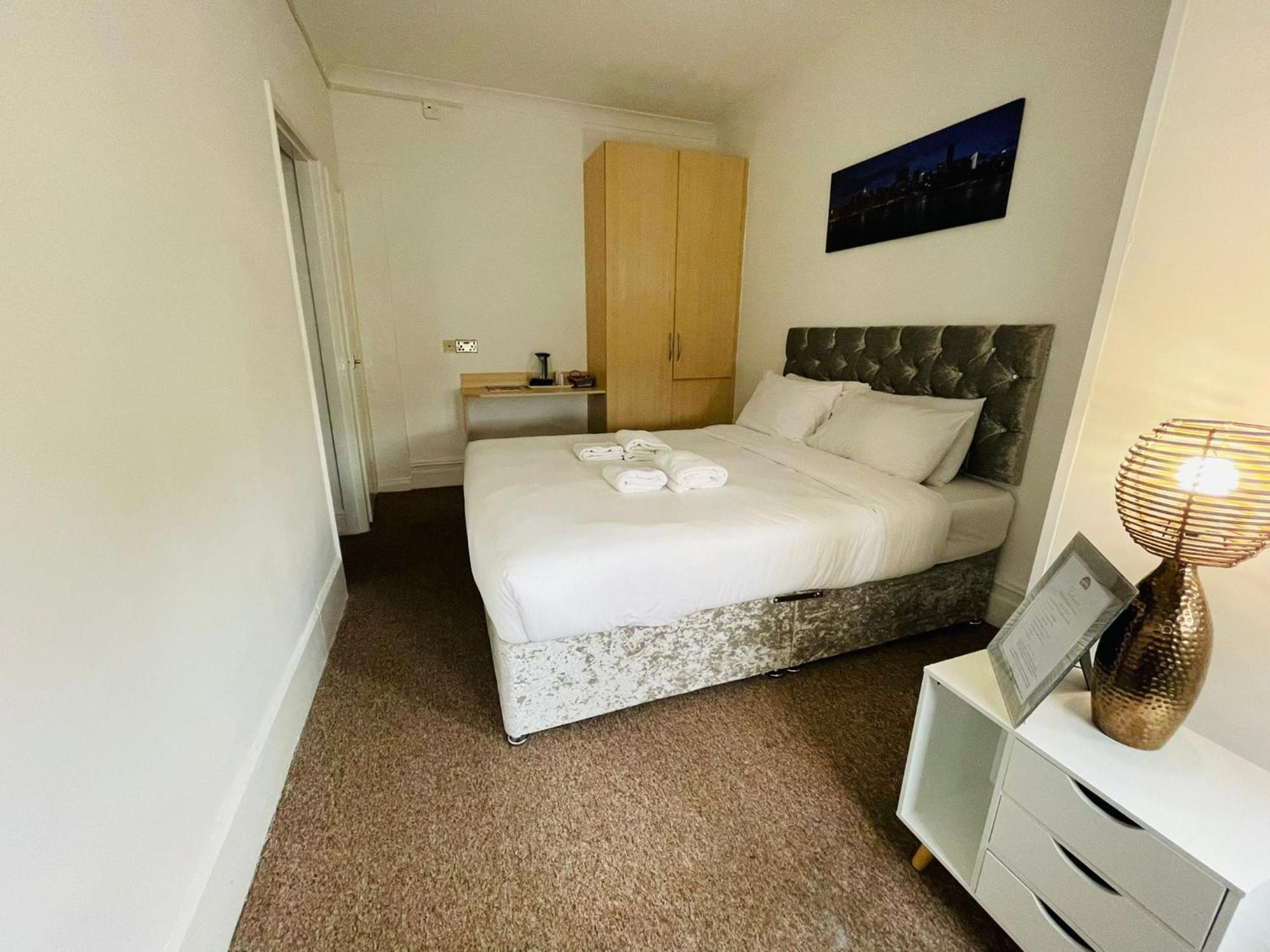 Hotel Star Hotel, South Leicester