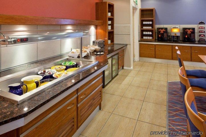 Express By Ihg Hotel