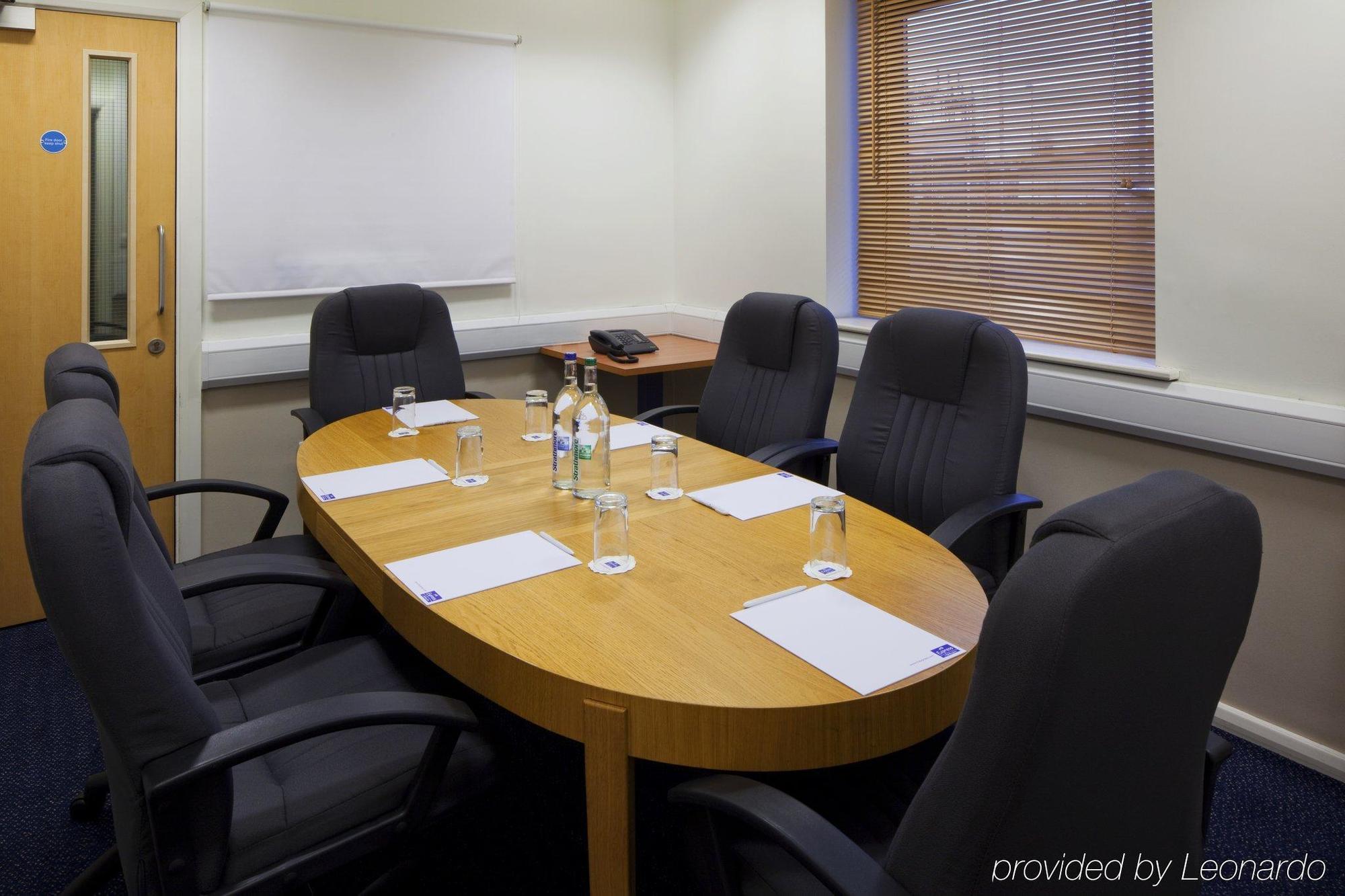 Hotel Express By Ihg Leicester
