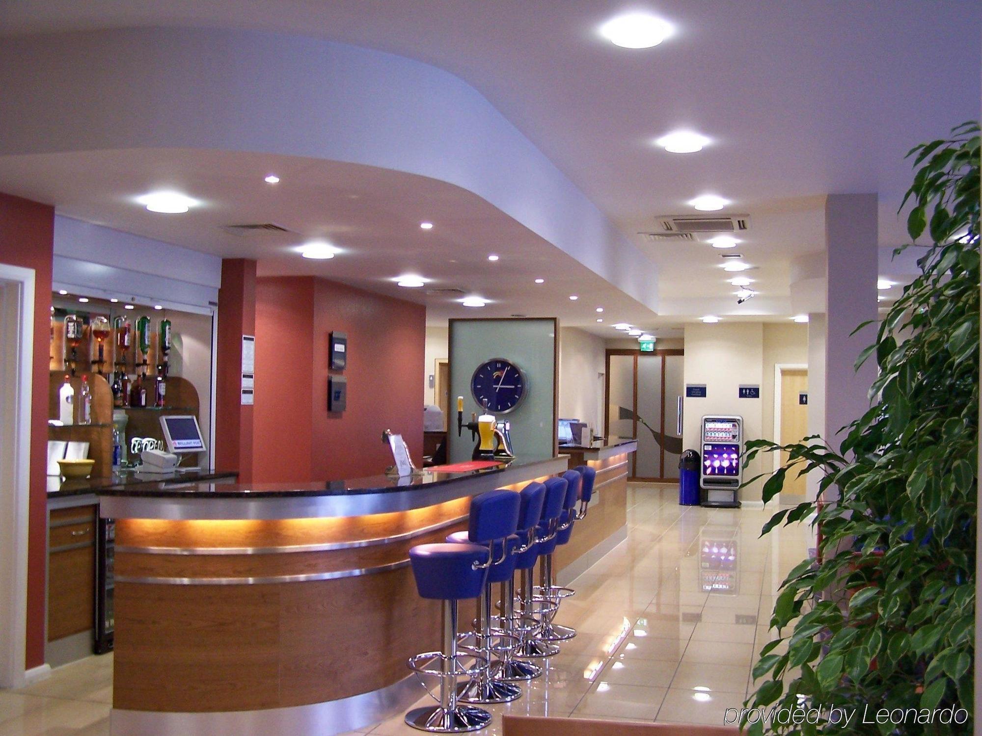 Express By Ihg 3*
