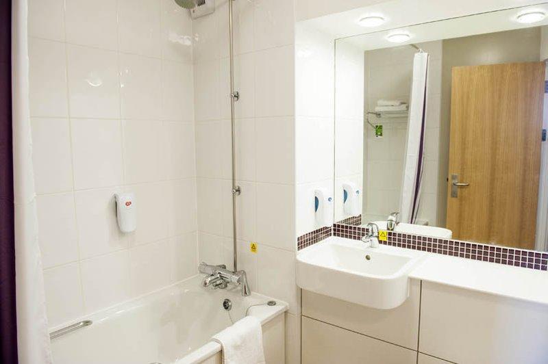 Premier Fosse Park Hotel 3*