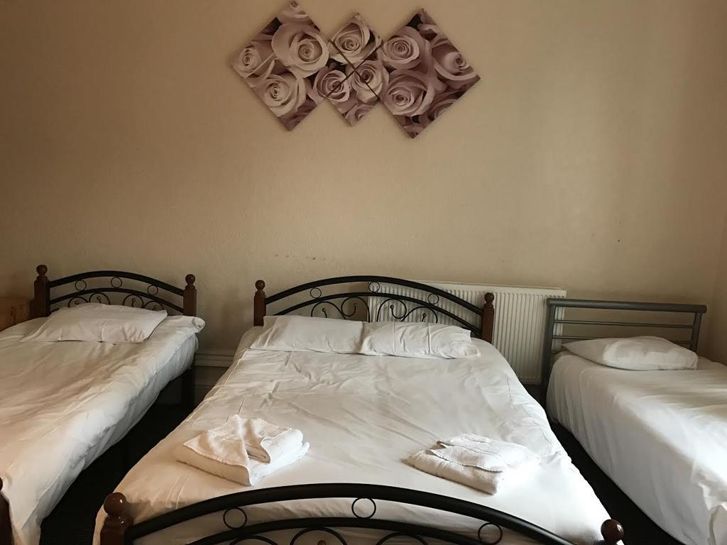 Victoria Leicester