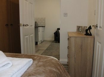 Stanley Manor House Serviced 3* Leicester
