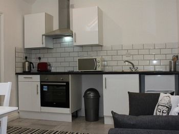 Stanley Manor House Serviced Leicester