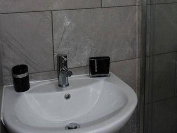 Stanley Manor House Serviced 3*