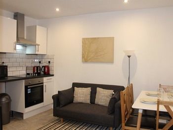 Stanley Manor House Serviced Hotel