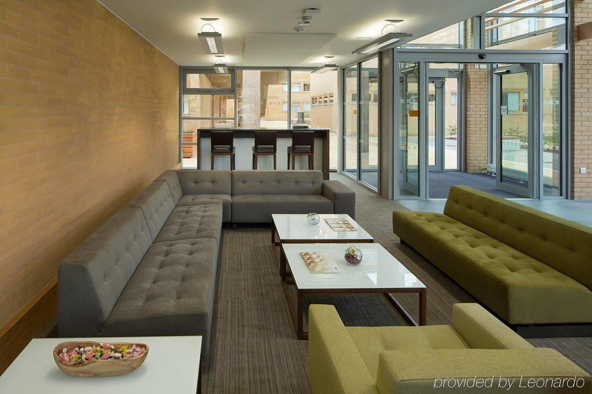 College Court 3* Leicester