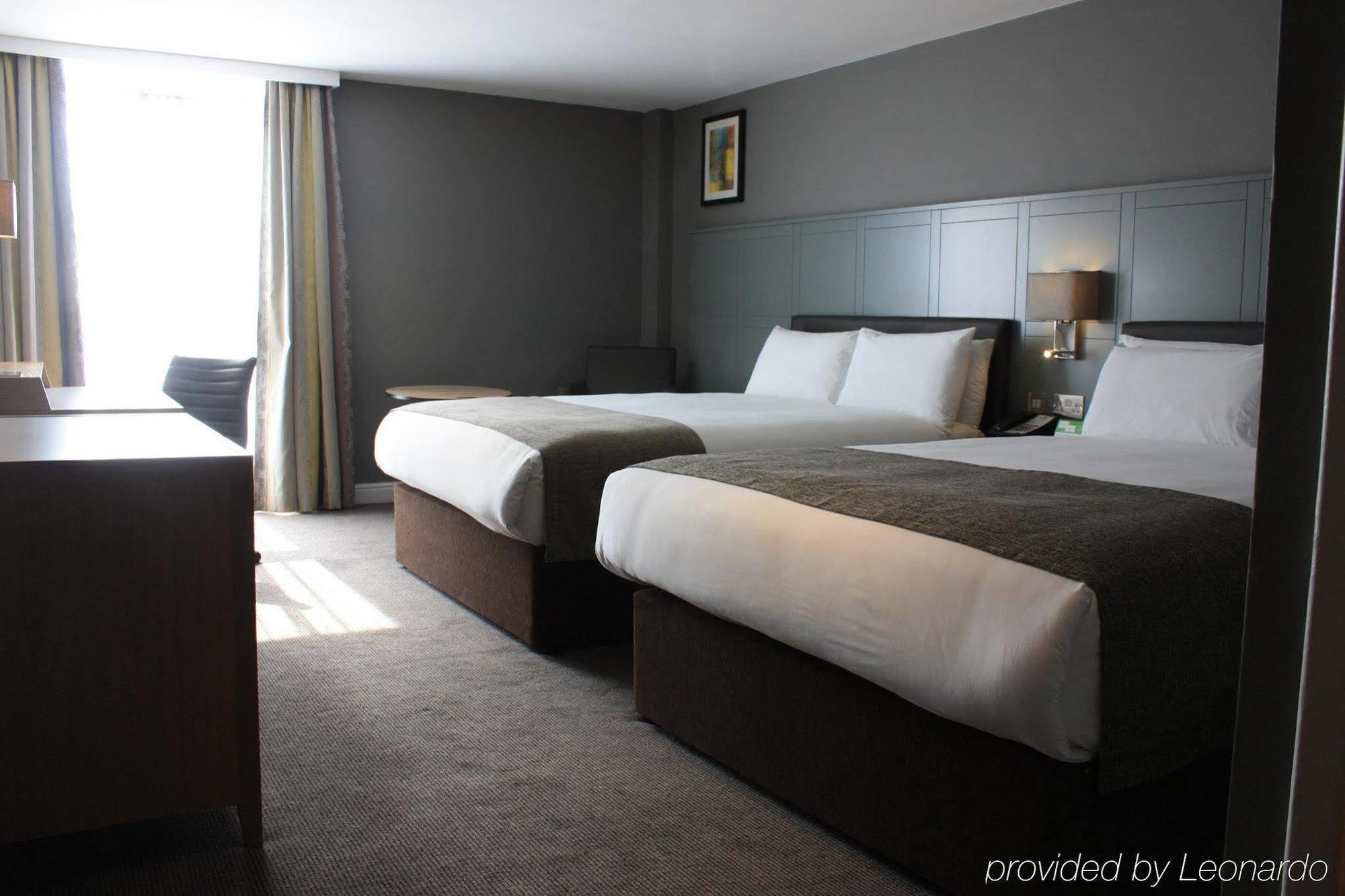 Hotel By Ihg 4*