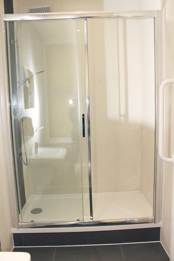 Aparthotel Flexistay Gable 4*