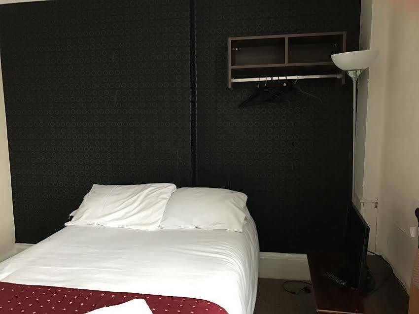 Hotel Star Hotel, South Leicester