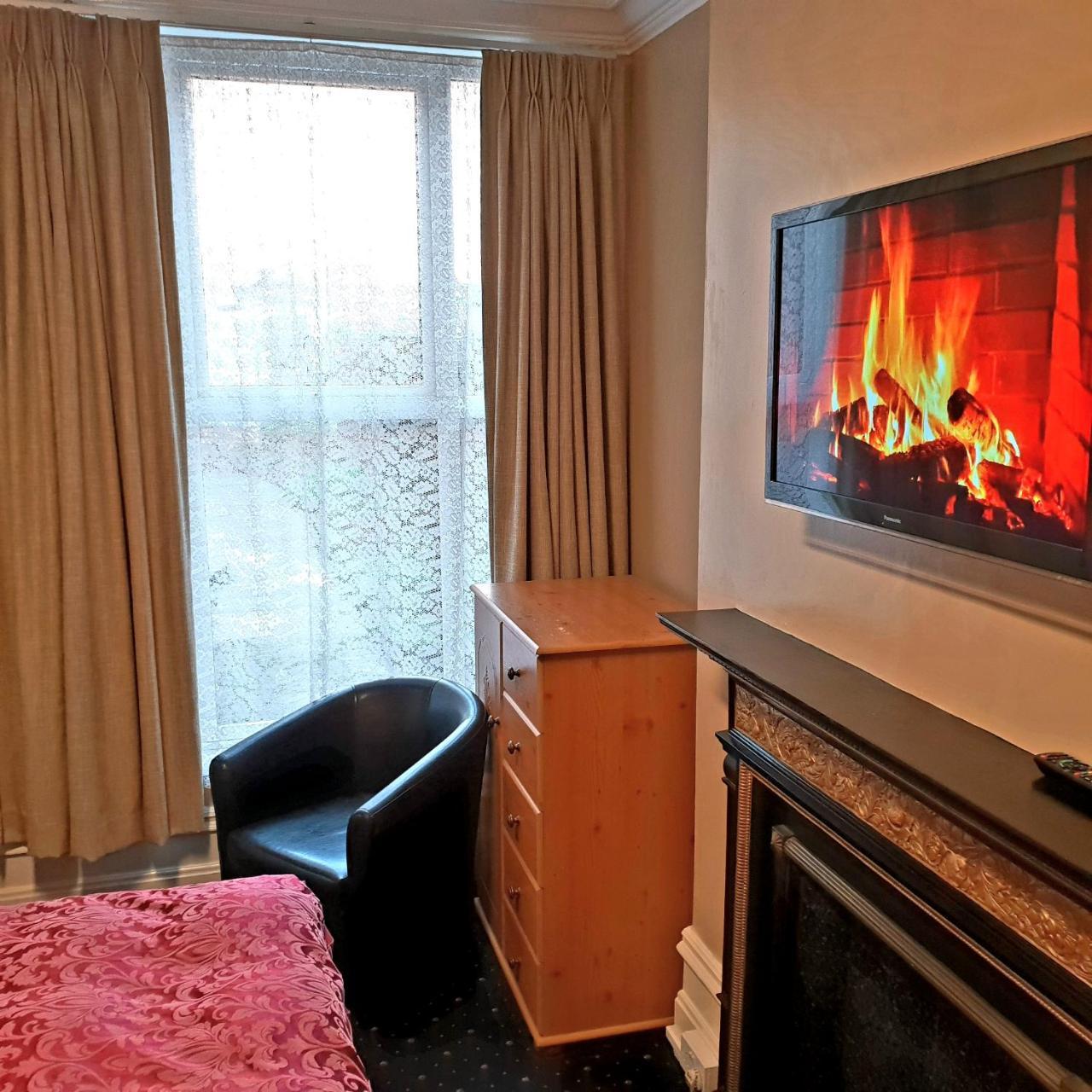 Abinger Guest house Leicester