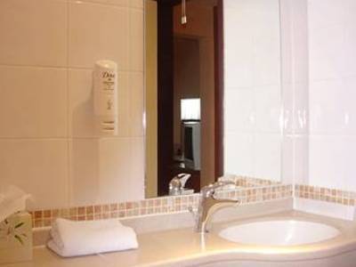 North & Conference Centre Hotel Leicester