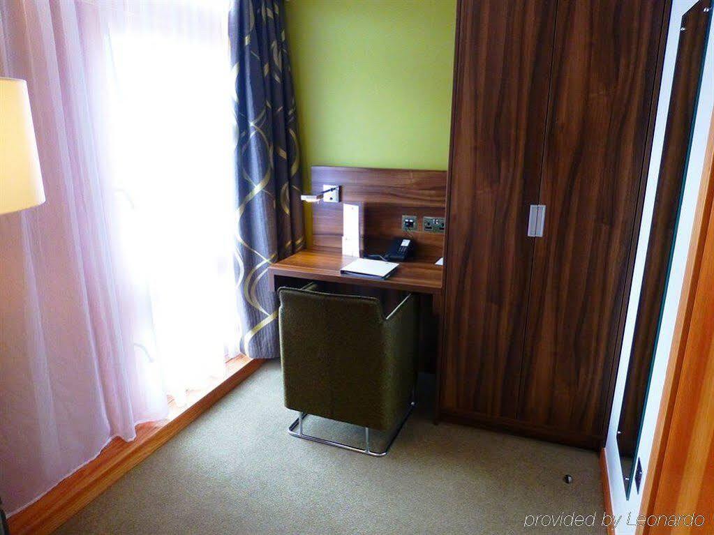 College Court 3* Leicester